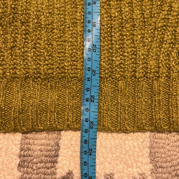 American Eagle Avocado Green Sweater - S - Picture 4 of 8